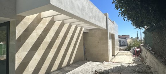 4 bedrooms Villa in Nueva Andalucia, Spain No. 16311 8