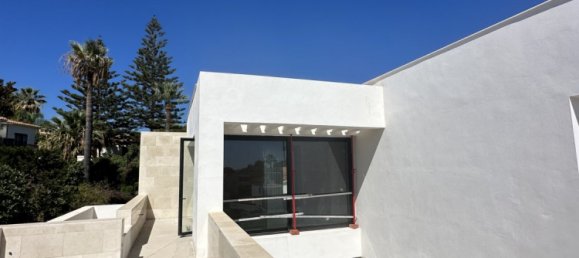 4 bedrooms Villa in Nueva Andalucia, Spain No. 16311 22