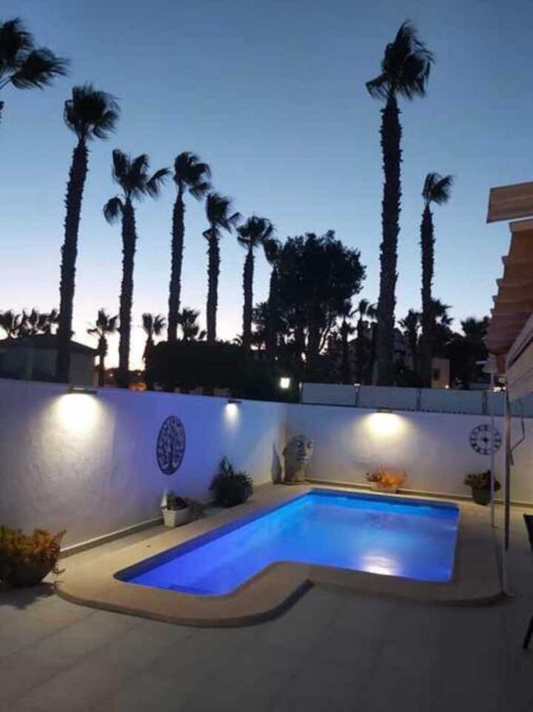 Дом с 3 спальнями в Аликанте, Испания № 187983