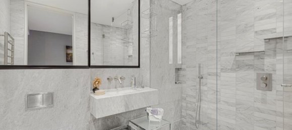 2 bedrooms Apartment in London, United Kingdom No. 13221 11