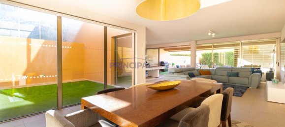 3 bedrooms Villa in Albufeira, Portugal No. 25670 6