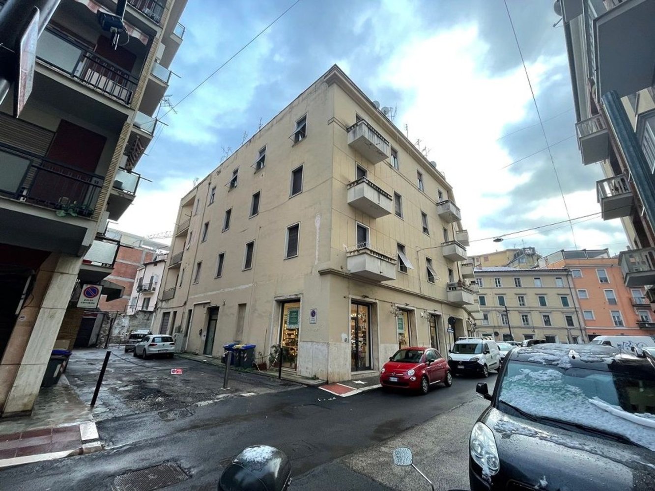 Apartamento de 4 habitaciónes en Terni, Italy No. 49650