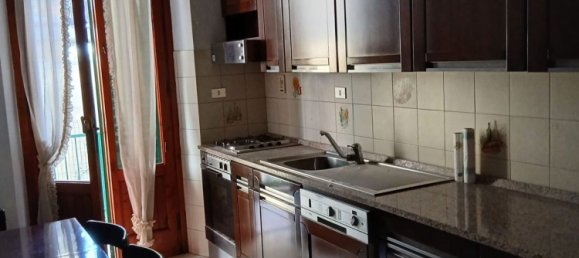 Casa T6 em Prato, Italy N.º 335808 7