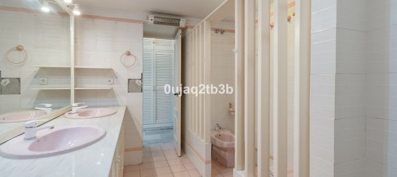 4 bedrooms Apartment in Marbella, Spain No. 81596 21