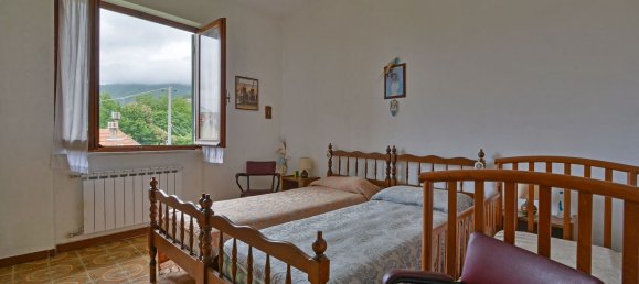 10 rooms House in Stella, Italy No. 15349 24