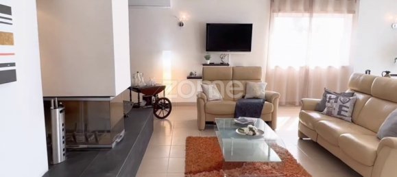 4 Schlafzimmer Haus in Seixal, Portugal, Nr. 177028 5