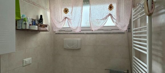 4 Schlafzimmer Wohnung in San Giuliano Terme, Italy, Nr. 317182 9