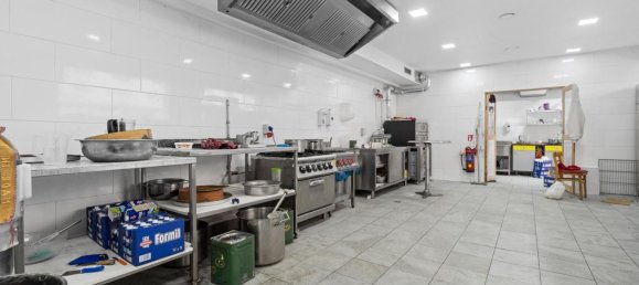 145m² Commercial property in Ottakring, Austria No. 133230 10