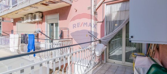 Apartamento de 4 habitaciónes en Valverde, Italy No. 216986 32