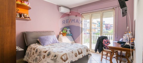 Apartamento de 4 habitaciónes en Valverde, Italy No. 216986 28