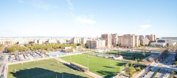 Apartamento de 3 dormitorios en Valencia, Spain No. 82415 32