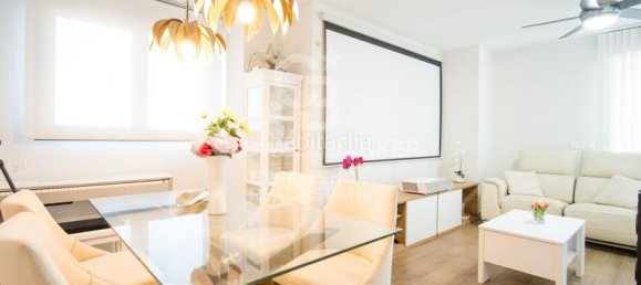 Apartamento de 3 dormitorios en Valencia, Spain No. 82415 2