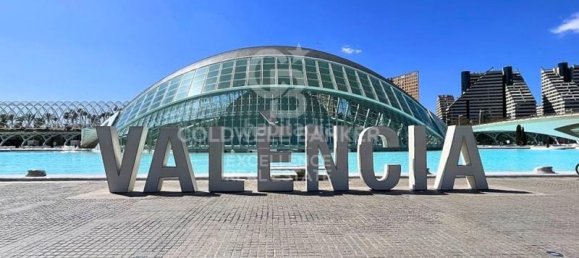 Apartamento de 3 dormitorios en Valencia, Spain No. 82415 37