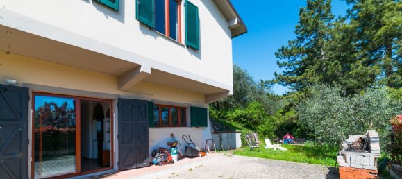 9 rooms Villa in Rignano sull'Arno, Italy No. 45372 4