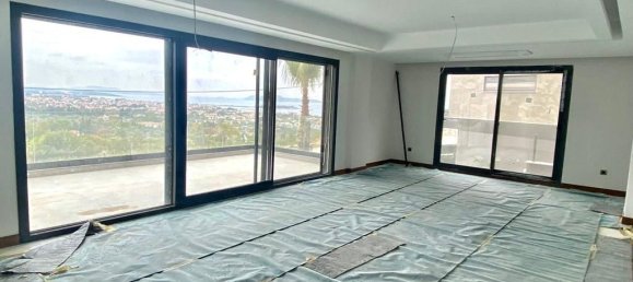 Villa 4+2 in Izmir, Turkey No. 9113 3