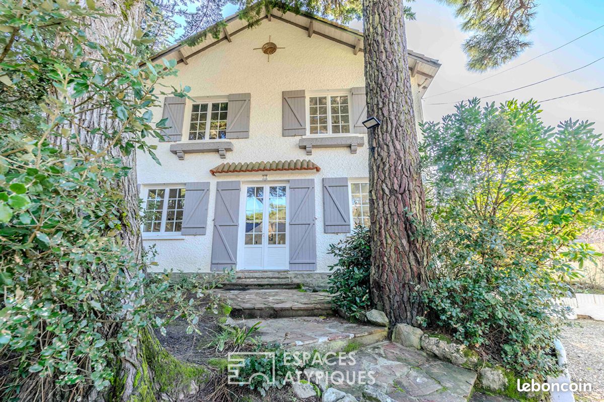 6 bedrooms House in La Baule-Escoublac, France No. 290621