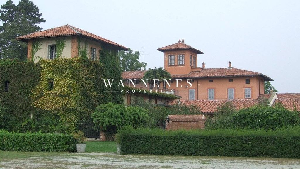 Villa T8 em Moncrivello, Italy N.º 216348