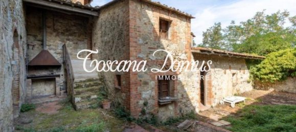 5غرفة شقة في Castelnuovo Berardenga, Italy رقم 22188 11