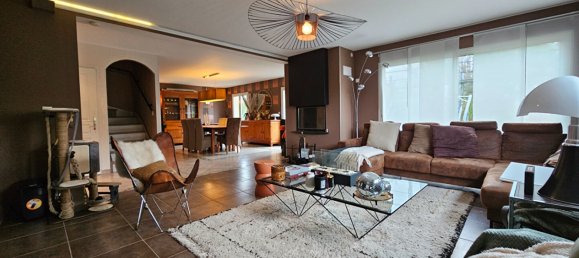 5 غرف نوم منزل في Yevres, France رقم 88055 10