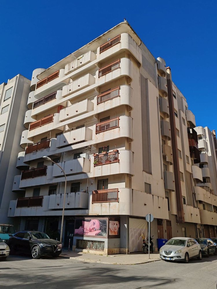 Apartamento de 6 divisões em Mazara del Vallo, Italy N.º 178058