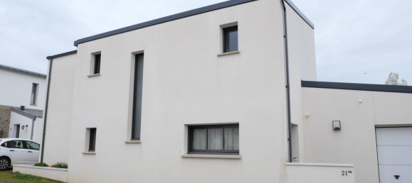 3 bedrooms House in Vendee, France No. 300441 10