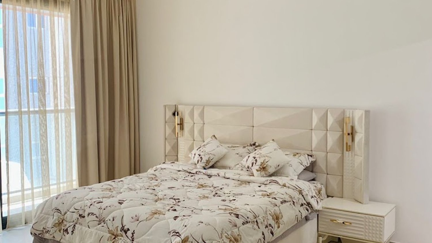 Apartamento T2 em Maya 3, Dubai Land, UAE N.º 63932