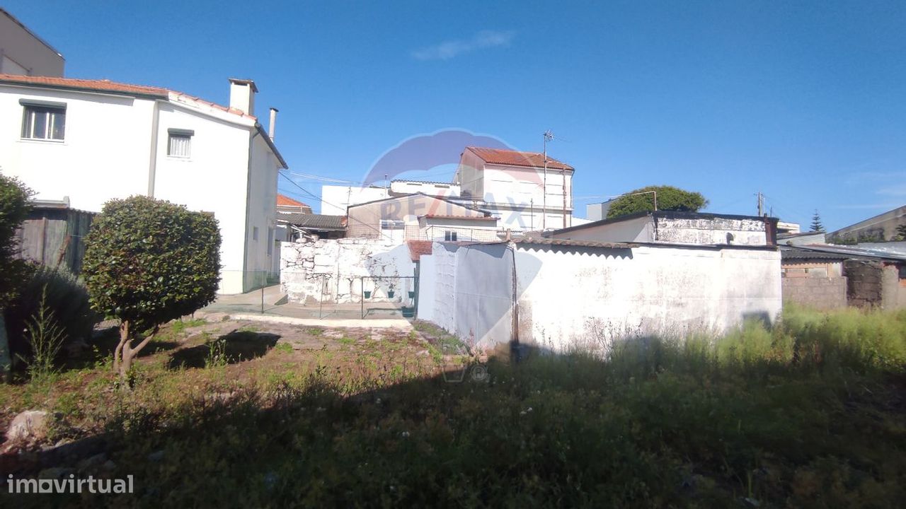 5 bedrooms House in Porto, Portugal No. 184241