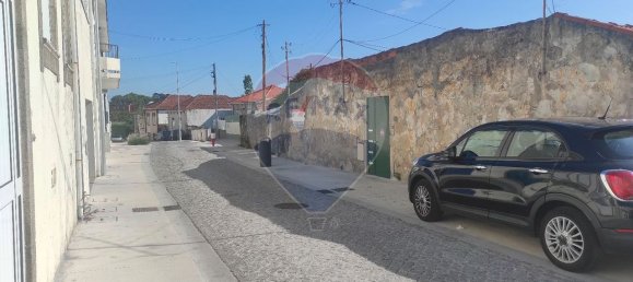 5 bedrooms House in Porto, Portugal No. 184241 3