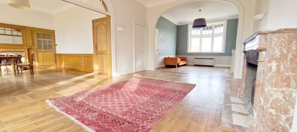 Casa de 8 dormitorios en Roncq, France No. 69097 11