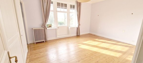 Casa de 8 dormitorios en Roncq, France No. 69097 6