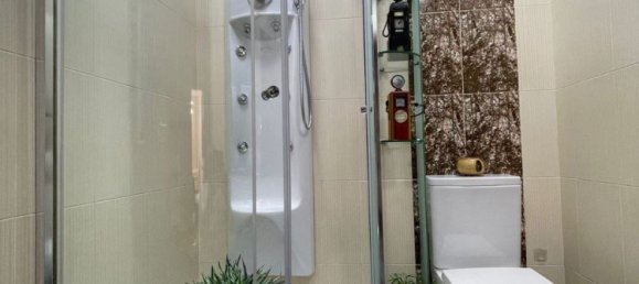 3 bedrooms Apartment in Baku, Azerbaijan No. 1661 2