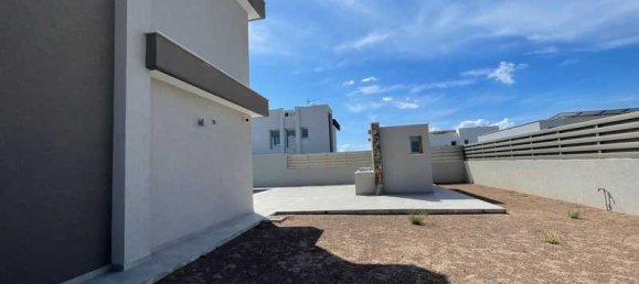 Propiedad comercial de 3 dormitorios en Moni, Cyprus No. 71637 8