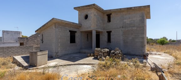 Villa de 3 dormitorios en Specchia, Italy No. 309154 2