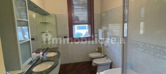 3 bedrooms Apartment in Imola, Italy No. 330266 6