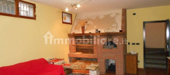 3 bedrooms Apartment in Imola, Italy No. 330266 8