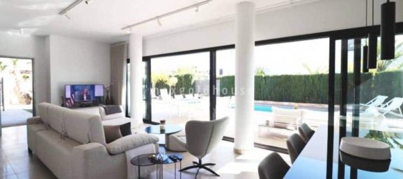 3 bedrooms House in Ciudad Quesada, Spain No. 134568 8