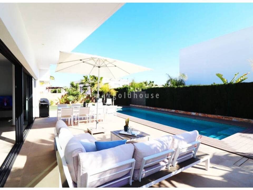 3 bedrooms House in Ciudad Quesada, Spain No. 134568