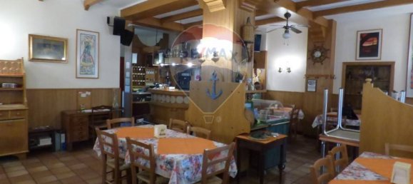  بناية في Luino, Italy 770متر مربع رقم 320729 8