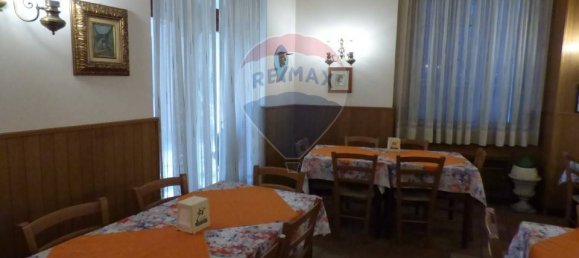  بناية في Luino, Italy 770متر مربع رقم 320729 6