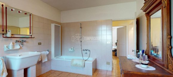 4 rooms Villa in Soliera, Italy No. 18009 11