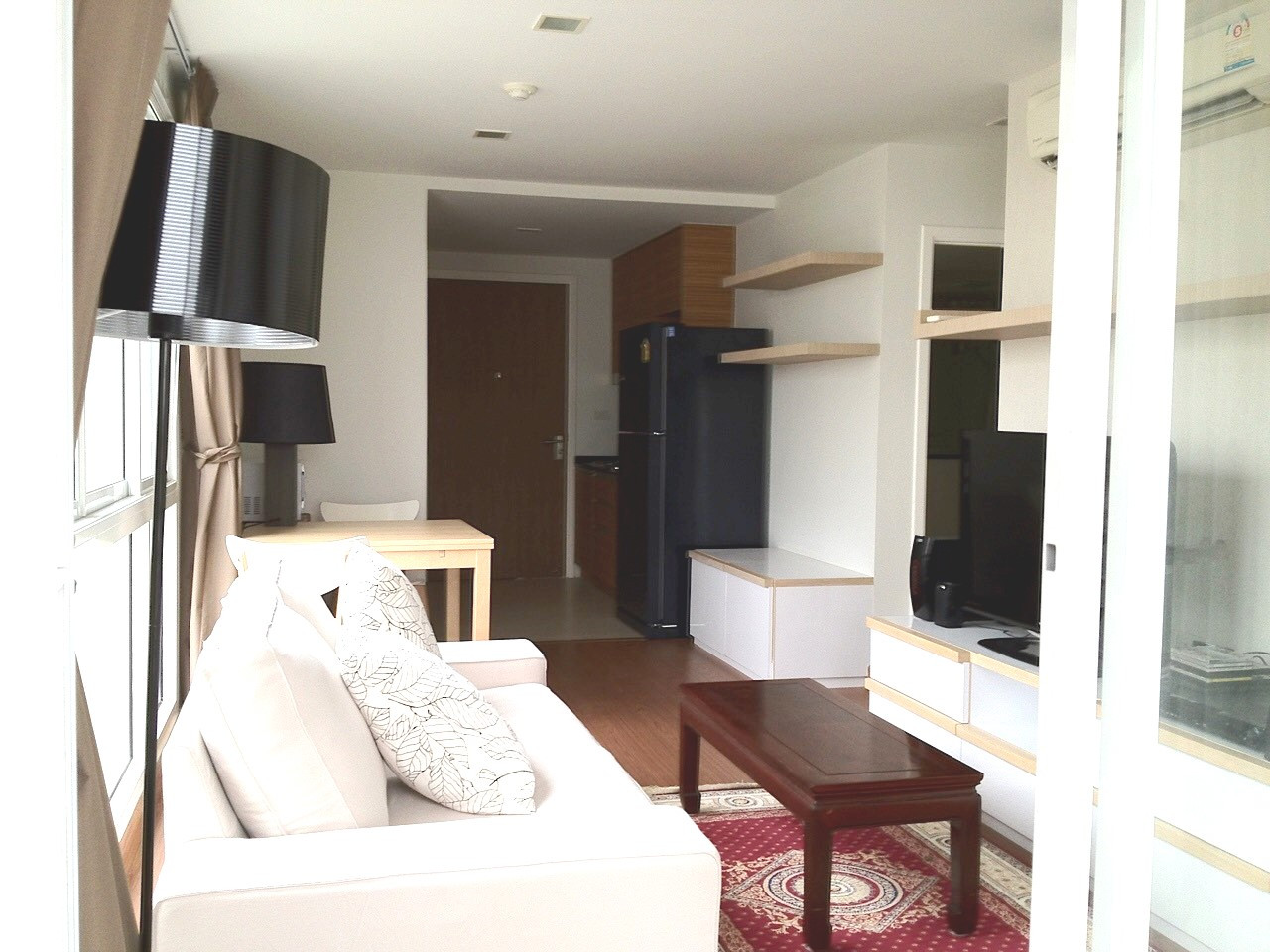 2 bedrooms Condo in Bangkok, Thailand No. 7323
