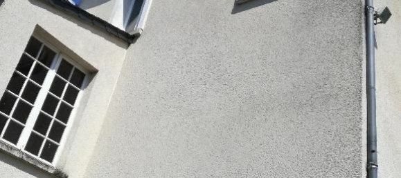 280m² Commercial property in Chisseaux, France No. 82462 15