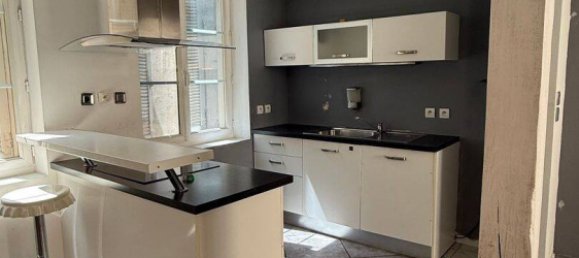 Квартира с 2 спальнями в Салон-де-Прованс, Франция № 325802 2