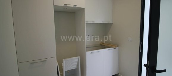 Дом с 3 спальнями в Фуншал, Португалия № 94269 10