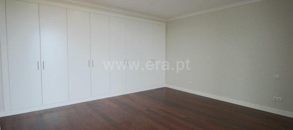 Дом с 3 спальнями в Фуншал, Португалия № 94269 16