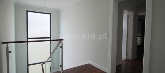 Дом с 3 спальнями в Фуншал, Португалия № 94269 9