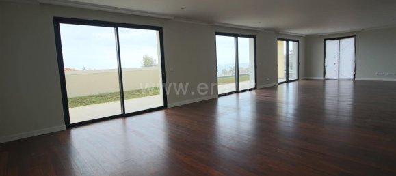 Дом с 3 спальнями в Фуншал, Португалия № 94269 4