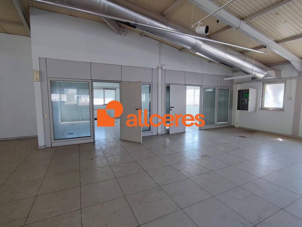 Lagerhaus in Loures, Portugal 4830m², Nr. 85310