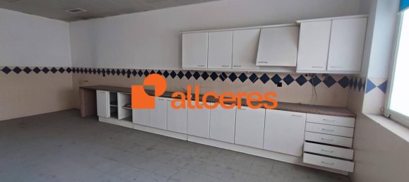 Lagerhaus in Loures, Portugal 4830m², Nr. 85310 3