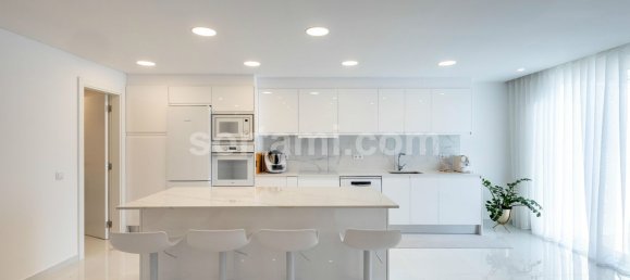 2 bedrooms House in Quarteira, Portugal No. 126676 4